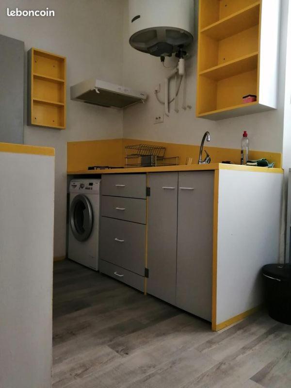 Residence Les Volets Bleus: Studio De 30 M² Classe 2 * Rochefort  Exterior photo